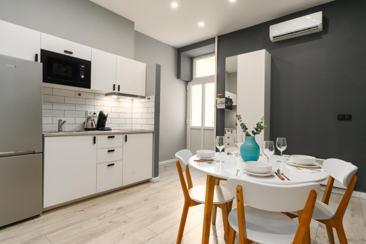 Trendy Design Apartment بودابست المظهر الخارجي الصورة